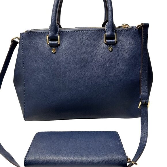 Michael Kors Sutton Saffiano Medium Bag in Navy Leather with Matching Wallet - Picture 2 of 14